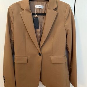 MANGO “Regular Blazer” in Camel | NWT | Size 6